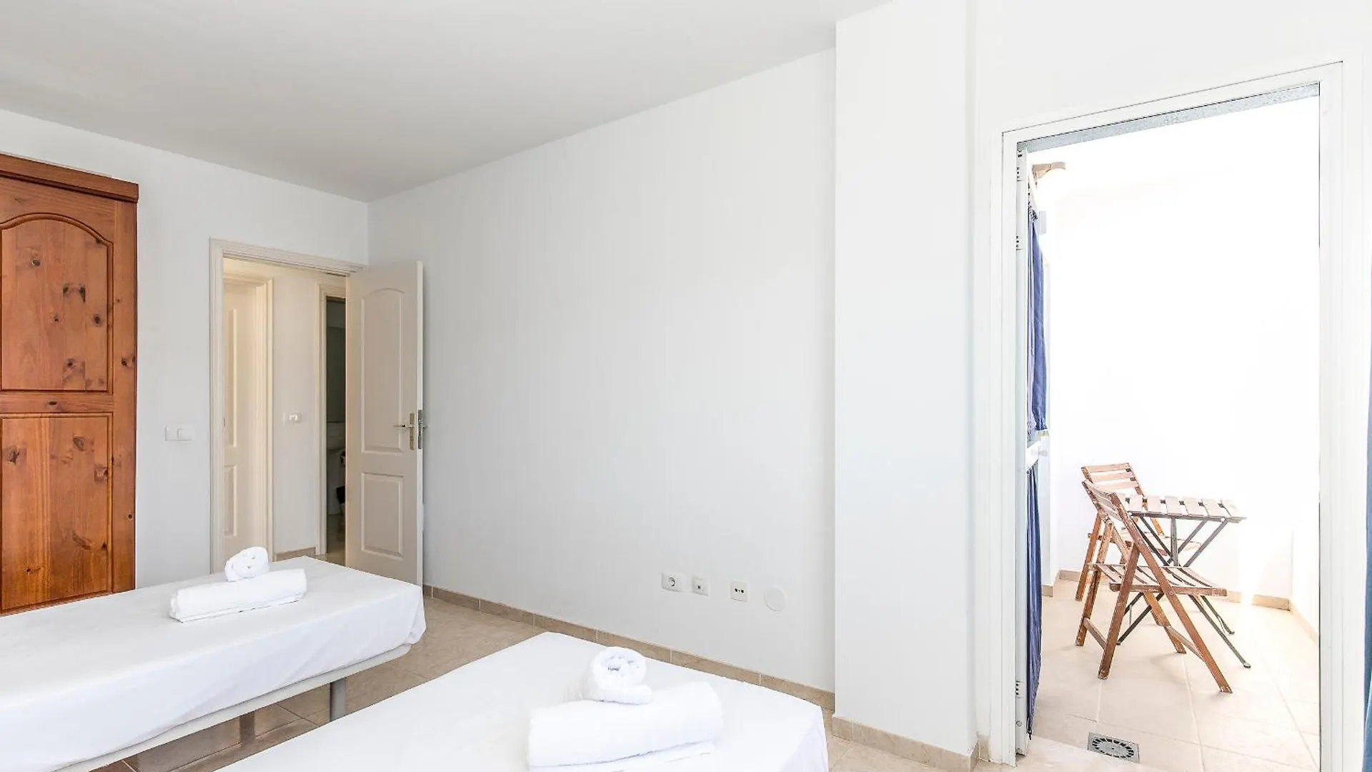 Coastal Calm In El Puertito, Pool & Large Terrace Apartment Puertito de Guimar